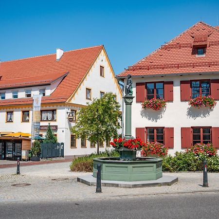 Hotel Garni "Zum Engel" Oberguenzburg Exterior photo